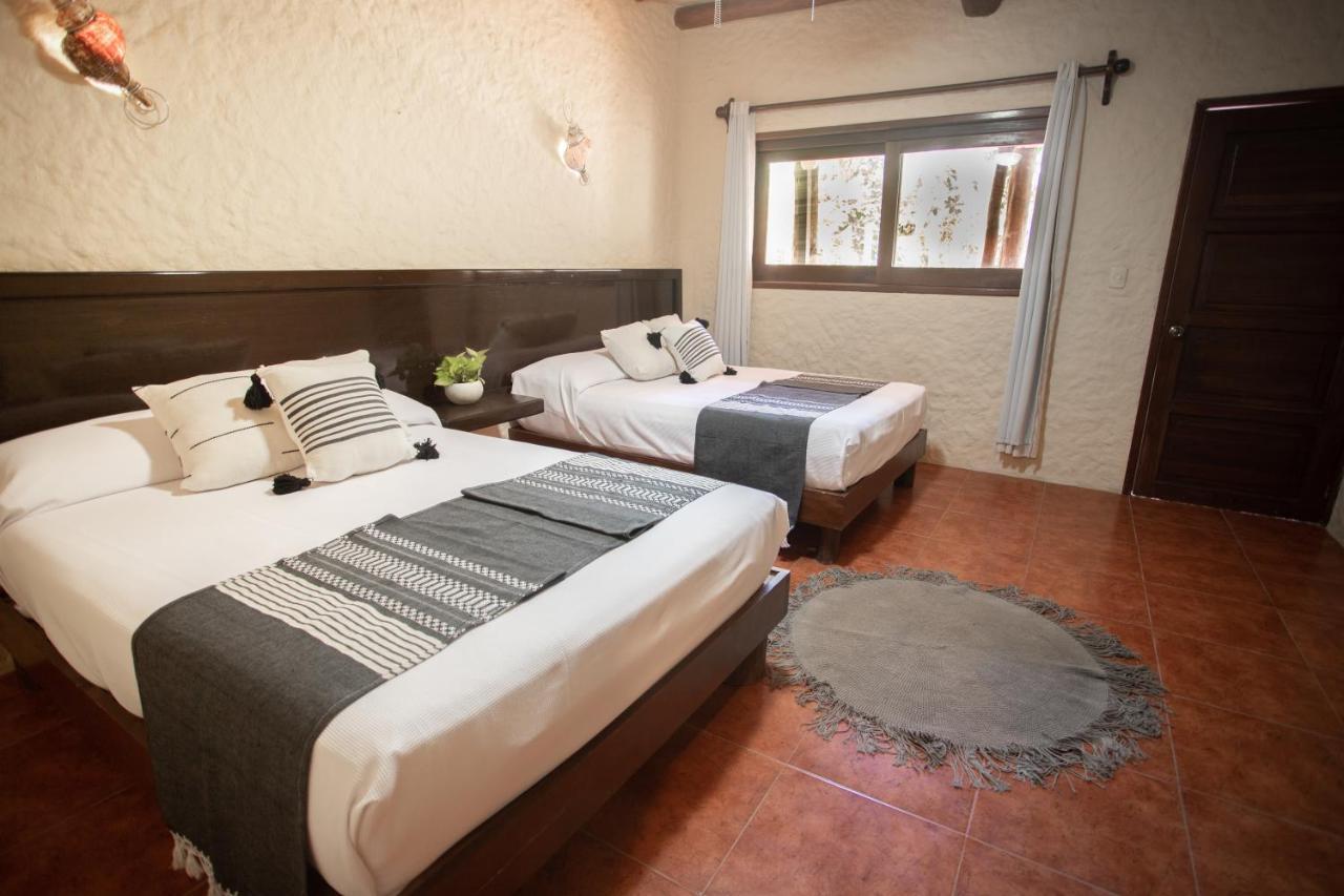 Macondo Hotel